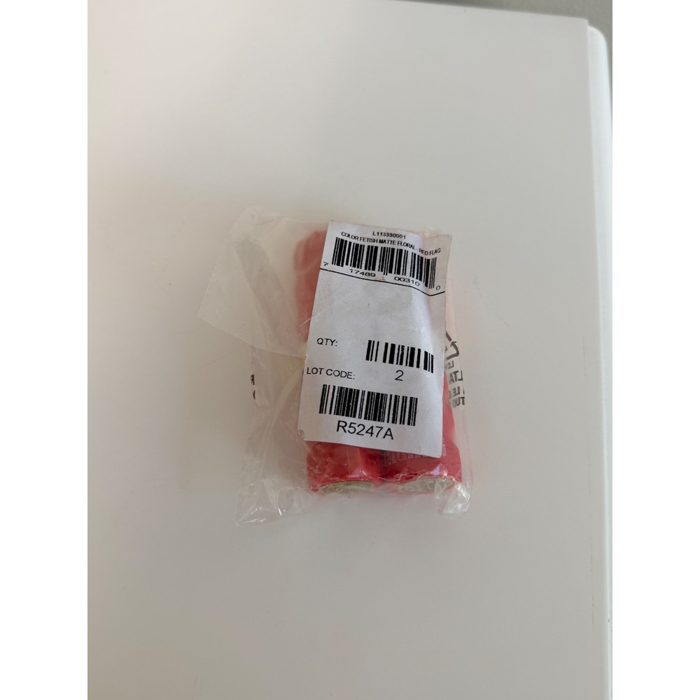 Milani Color Fetish Matte Lipstick Women 0.14oz 390 Red Flag Lot of 2 NWT - Picture 3 of 3